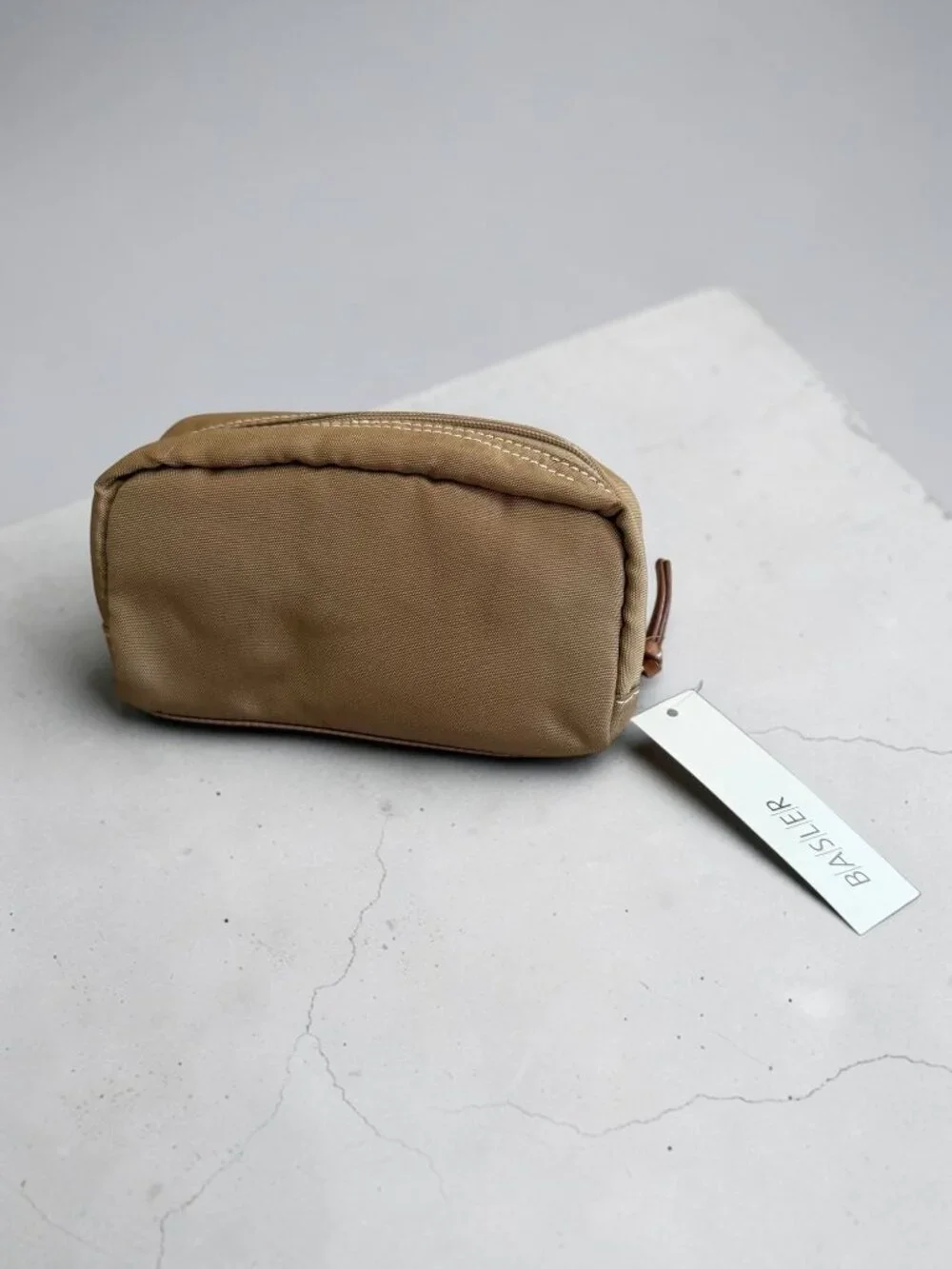 BASLER Natural Cosmetic Makeup Zip Case Bag NEW NWT